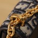 30 MONTAIGNE CHAIN BAG